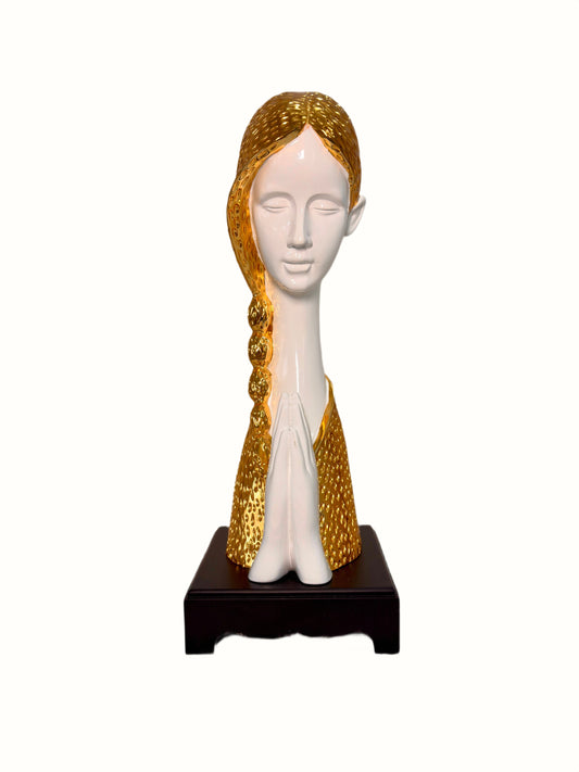 White poly stone welcoming women pillar showpiece with intricate golden accents and smooth finish