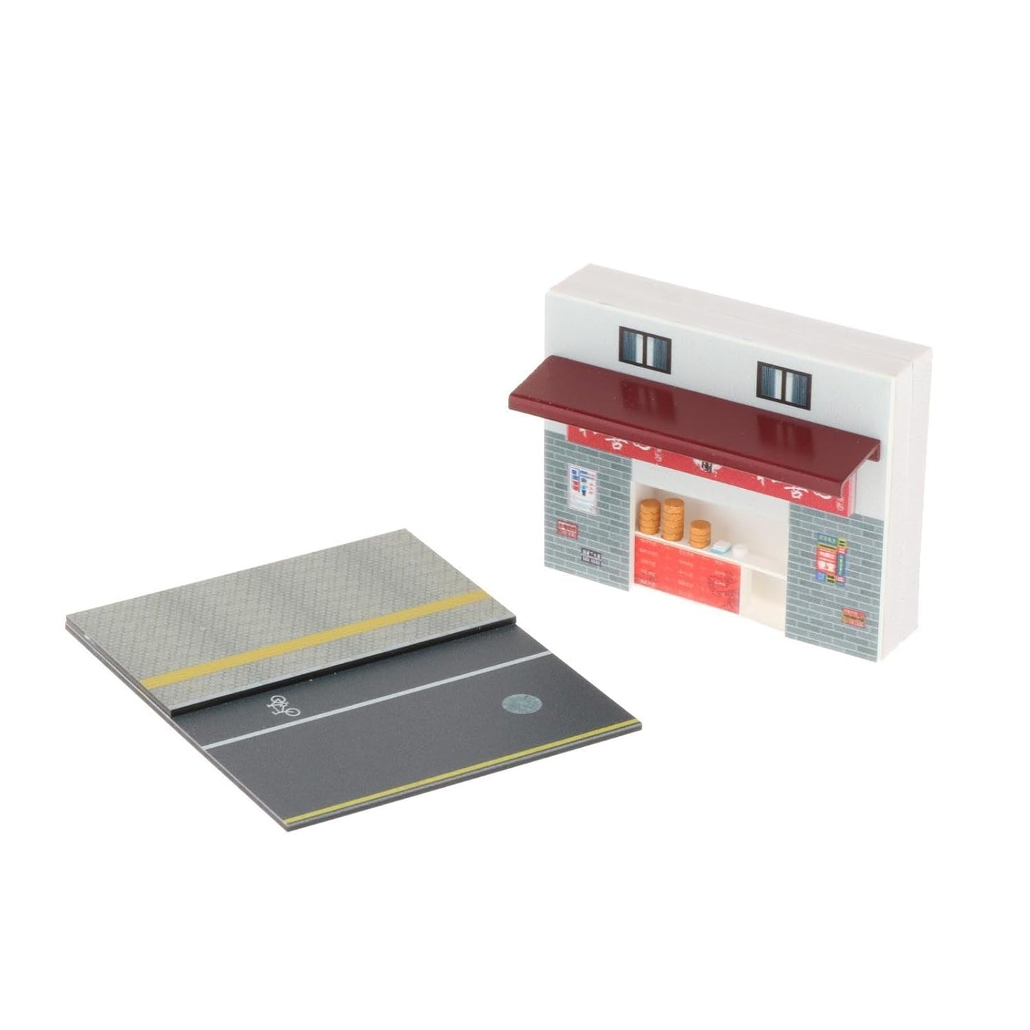 :64 scale diorama of an Asian-style bakery street shop