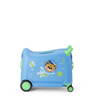 American Tourister Skiddle Hard-Shell Spinner Luggage Front View
