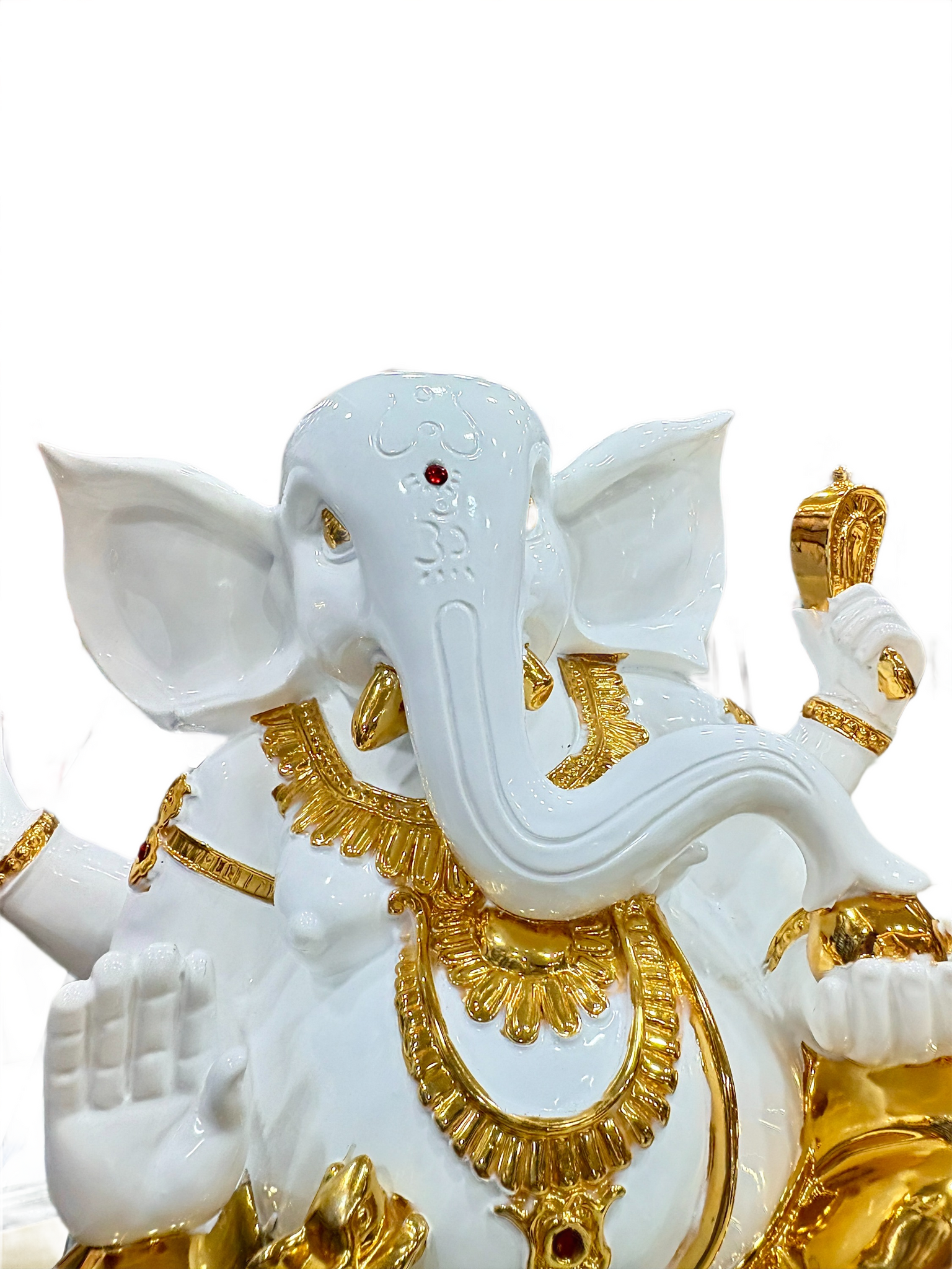 Golden Polystone Sitting Ganesha Idol – Hindu God Statue for Home Mandir & Spiritual Gift