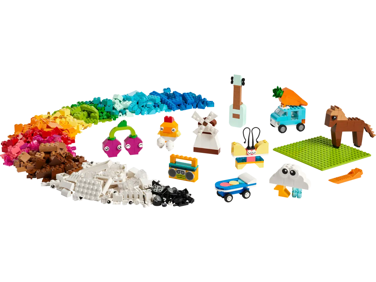 LEGO Classic 850-piece building set for creative play