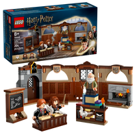 LEGO Harry Potter Hogwarts Castle: Charms Class set