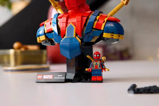 LEGO Iron Spider-Man Bust with collectible minifigure