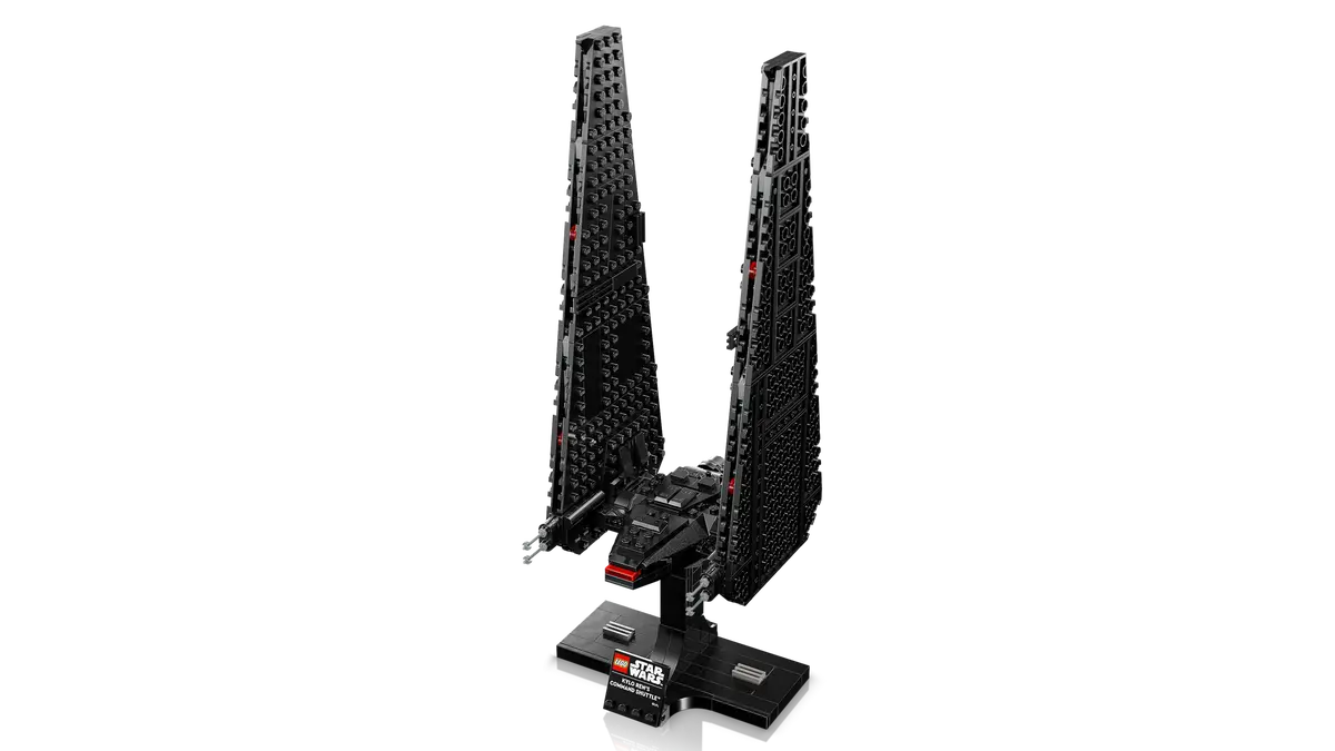 Detailed cockpit of LEGO Star Wars Kylo Ren’s Shuttle