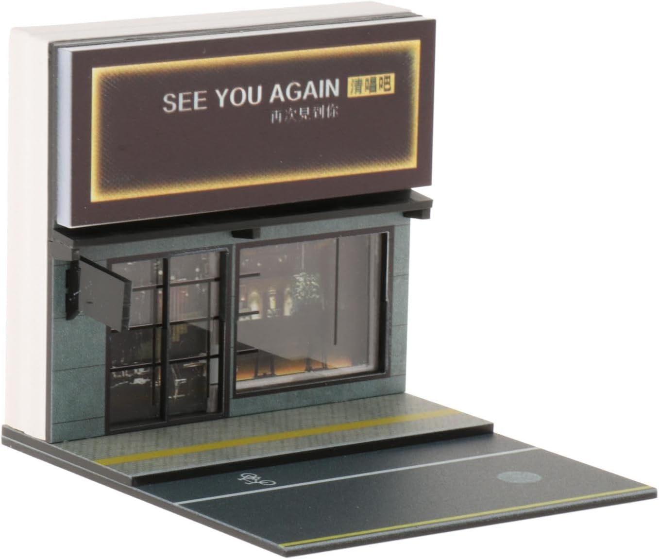 Realistic 1:64 scale street building miniature with glass storefront