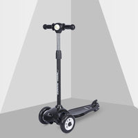 Road Runner Junior Scooter for kids 3+ years with 3-level height adjustment and anti-slip deck